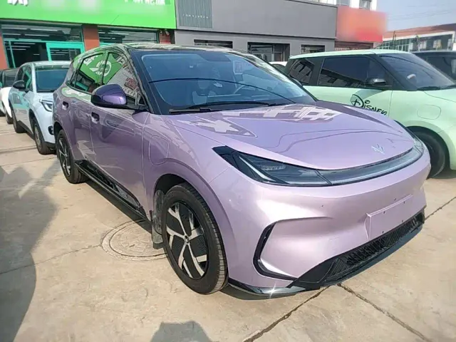 Arcfox T1 — Фото автомобиля 3