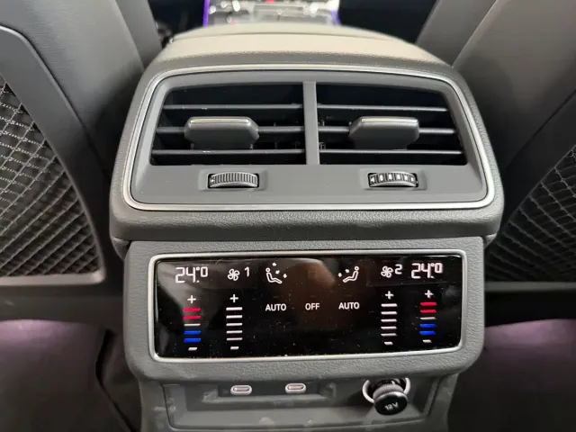 Audi A6L — Фото автомобиля 12