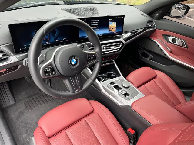 BMW 3 Series — Фото автомобиля 8