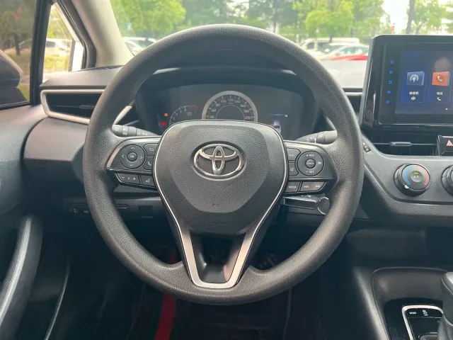 Toyota Corolla — Фото автомобиля 15