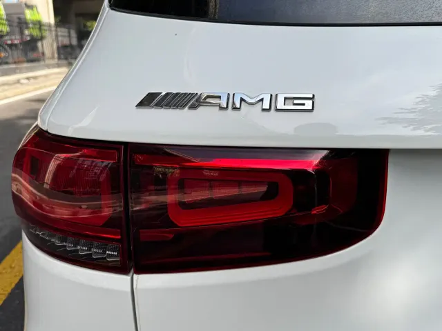 Mercedes-Benz GLB AMG — Фото автомобиля 9