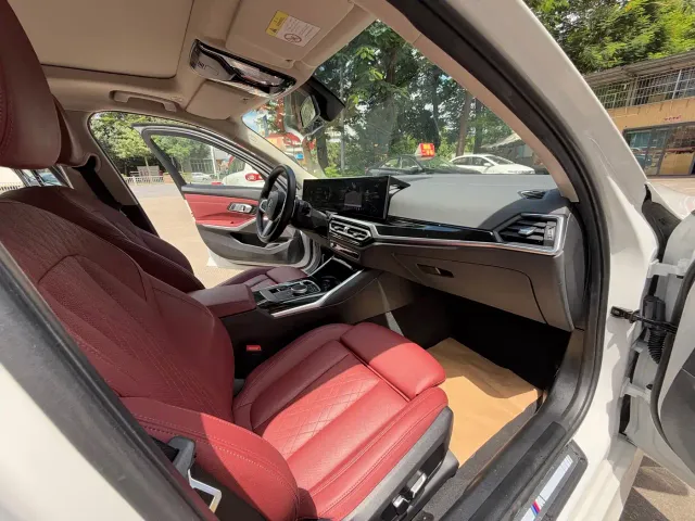 BMW 3 Series — Фото автомобиля 9