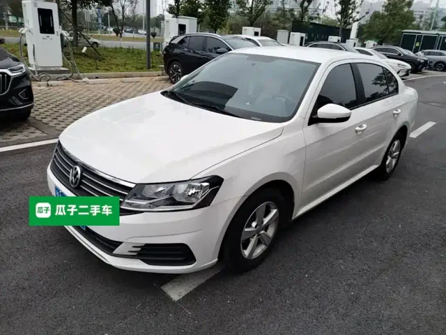 Фотография автомобиля — Volkswagen Lavida