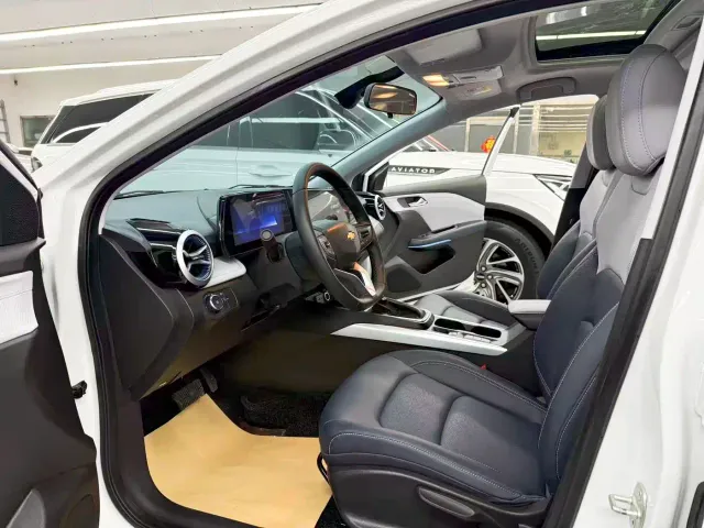 Chevrolet Monza — Фото автомобиля 7
