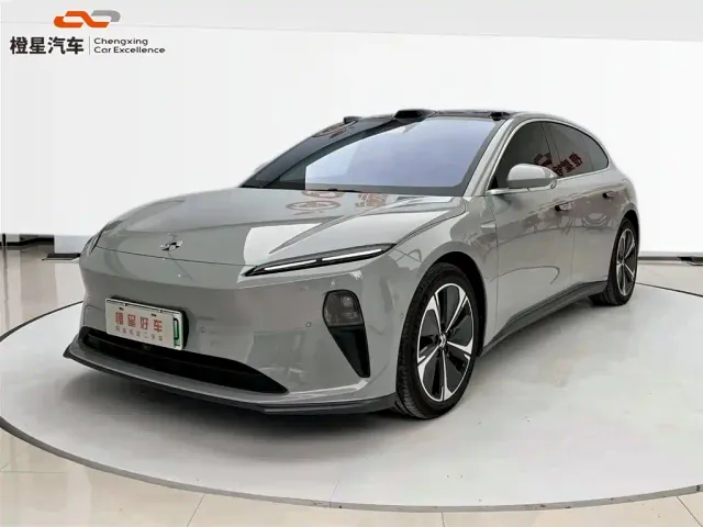 Фотография автомобиля — Nio ET5 Touring