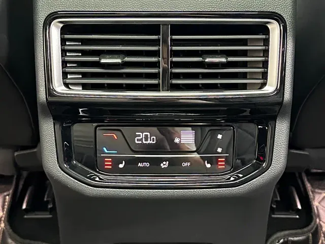 Volkswagen Teramont 2024 380TSI 4WD Prestige Luxury Edition — Фото автомобиля 21
