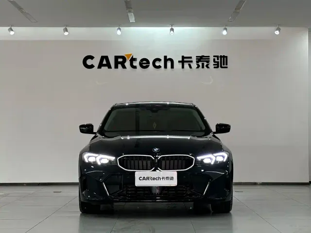 BMW 3 Series — Фото автомобиля 2