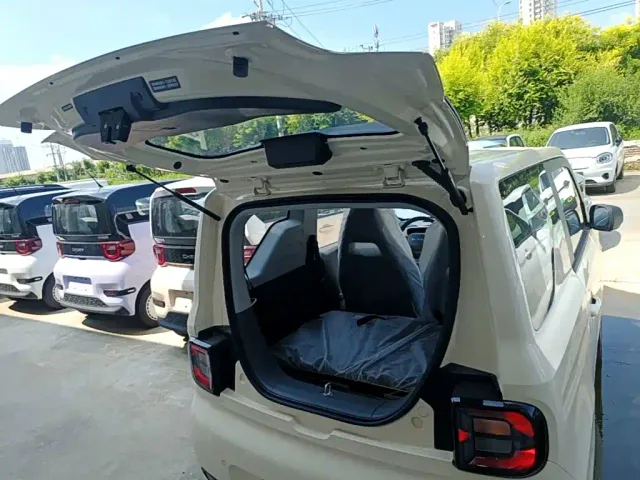 Geely Panda — Фото автомобиля 18
