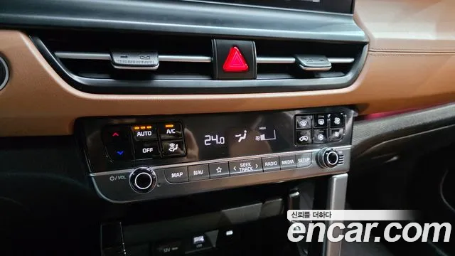 Kia Seltos Новый Seltos Бензин 1.6 турбо 2WD — Фото автомобиля 29