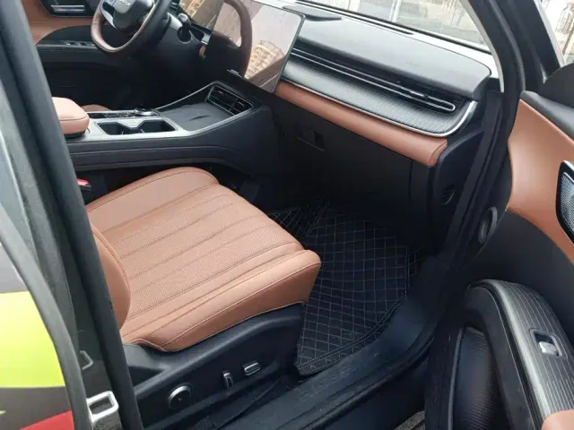 Chery Tiggo 8 — Фото автомобиля 8