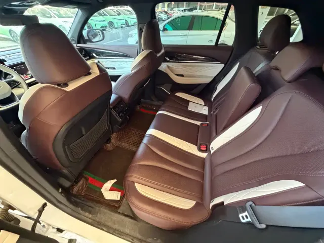 Geely Xingyue L — Фото автомобиля 7
