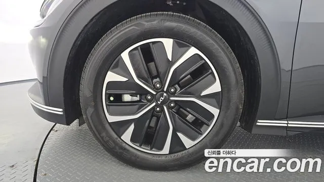 Kia EV6 — Фото автомобиля 5