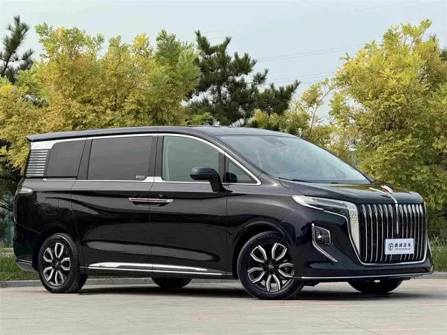 Hongqi HQ9 — Фото автомобиля 3