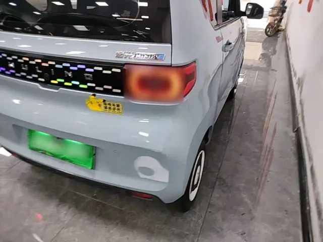 Wuling Hongguang Mini EV — Фото автомобиля 7