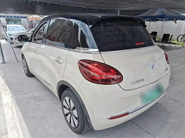 Wuling Bingo — Фото автомобиля 4