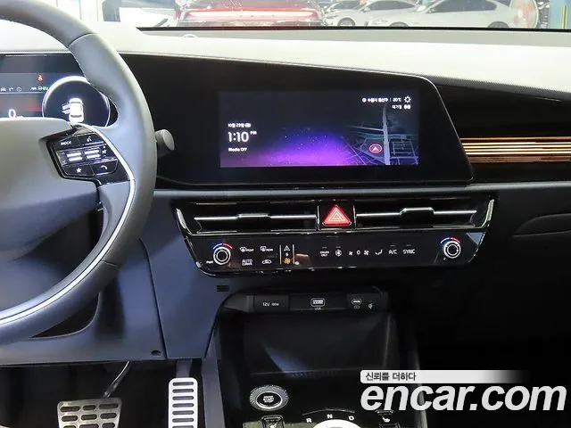 Kia Niro The All New — Фото автомобиля 11