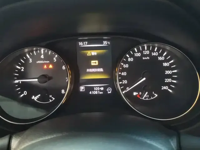Nissan Qashqai — Фото автомобиля 14