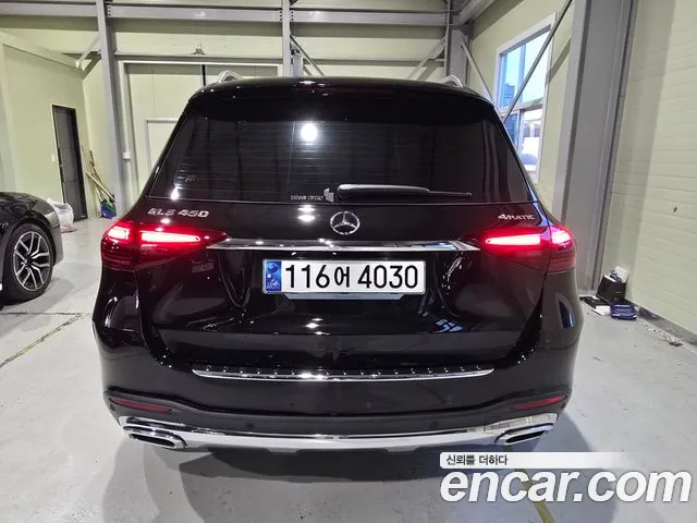 Mercedes-Benz GLE-Class — Фото автомобиля 4