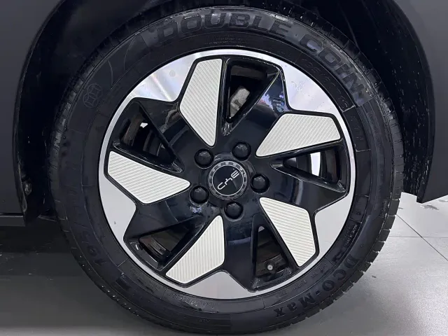 BYD Dolphin — Фото автомобиля 11