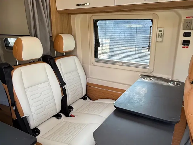 SAIC Maxus SAIC Maxus MAXUS V90 RV 2023 Traveller V90 Classic — Фото автомобиля 15