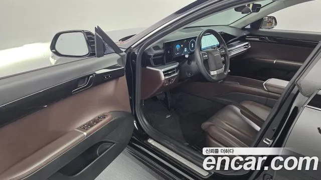 Hyundai Grandeur Grandeur (GN7) 2.5 Бензин 2WD — Фото автомобиля 7