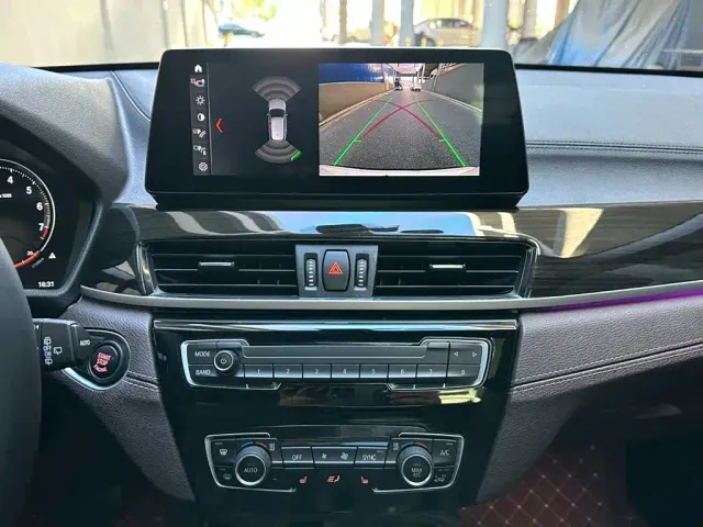 BMW X1 — Фото автомобиля 14