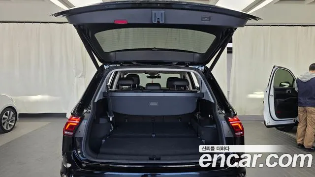 Volkswagen Tiguan — Фото автомобиля 26