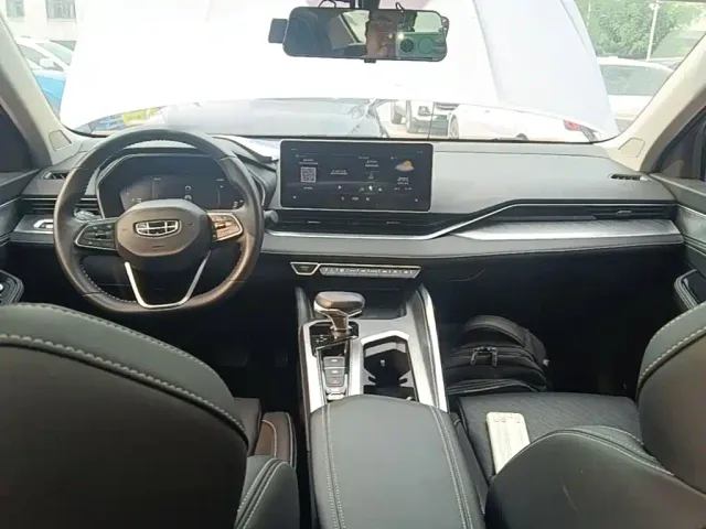 Geely Xingrui — Фото автомобиля 9