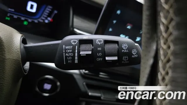 KG_Mobility_Ssangyong Torres Torres Бензин 1.5 2WD — Фото автомобиля 16