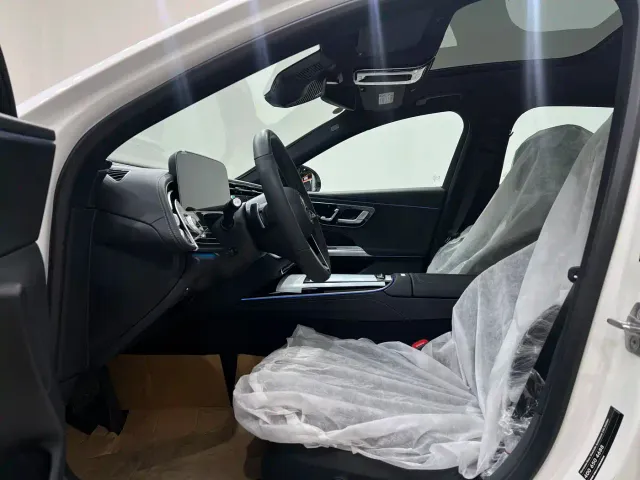Mercedes-Benz E-Class — Фото автомобиля 10