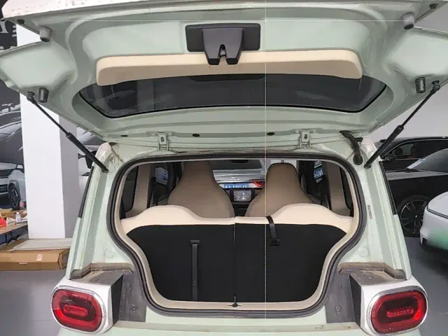 Wuling Hongguang Mini EV — Фото автомобиля 18