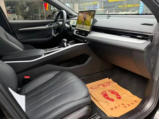 Geely Xingrui — Фото автомобиля 5