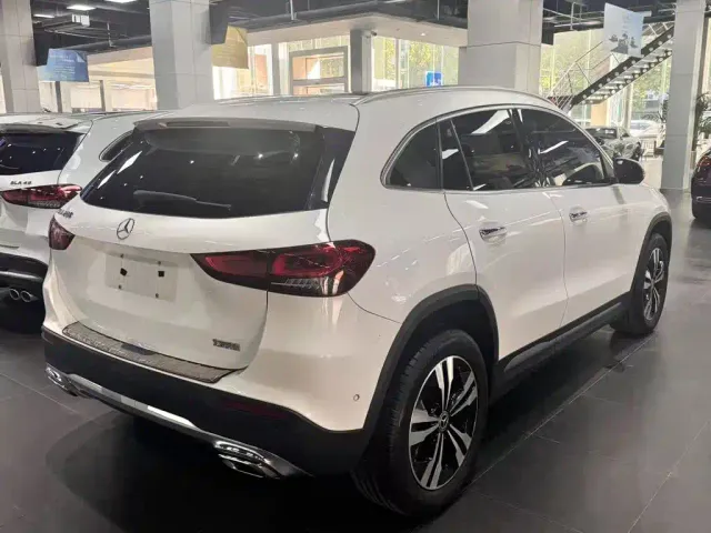 Mercedes-Benz GLA-Class — Фото автомобиля 4