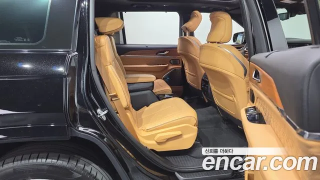 Jeep Cherokee WL — Фото автомобиля 11