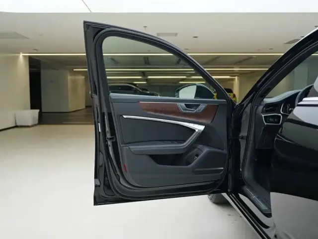 Audi Audi A6L 2024 55 TFSI quattro Exclusive Dynamic — Фото автомобиля 15