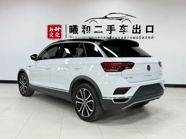 Volkswagen T-Roc — Фото автомобиля 6