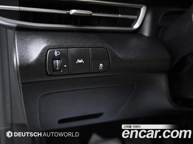 Hyundai AVANTE Avante (CN7) — Фото автомобиля 15