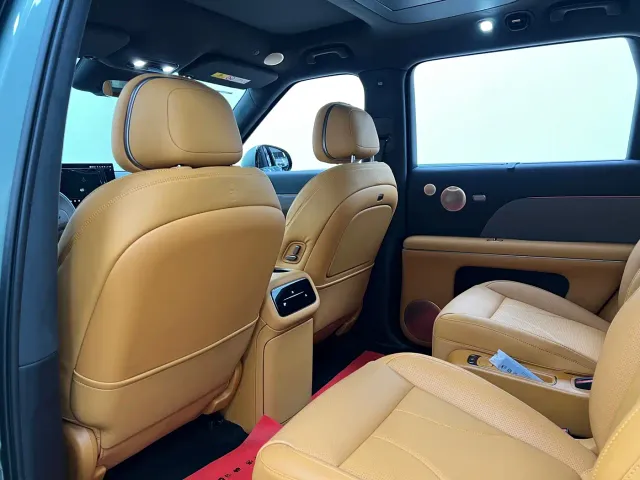 IM Motors LS8 — Фото автомобиля 17