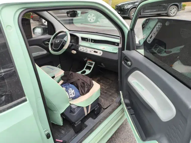 Wuling Hongguang Mini EV — Фото автомобиля 19