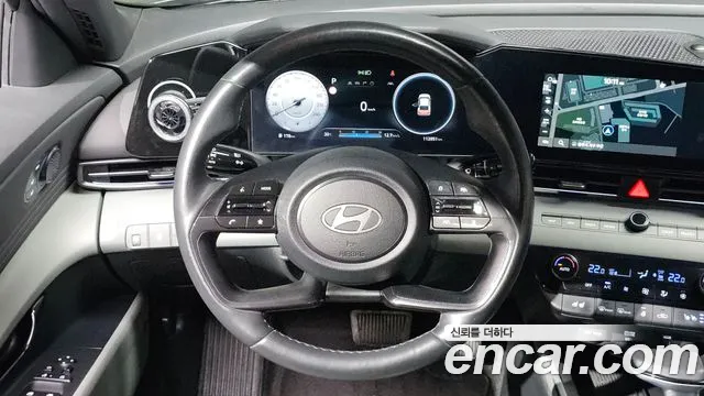 Hyundai AVANTE Новый Avante (CN7) — Фото автомобиля 10