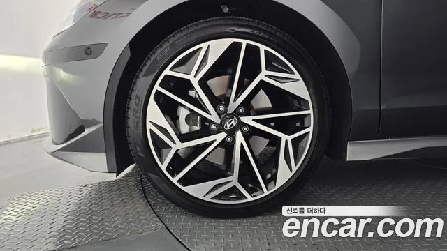 Hyundai Ioniq 6 — Фото автомобиля 5