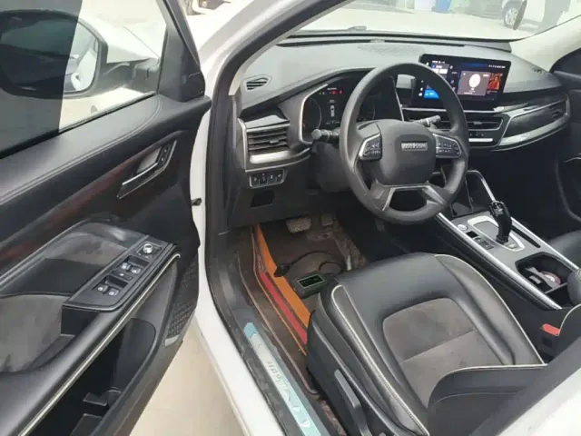 Haval H6 — Фото автомобиля 15