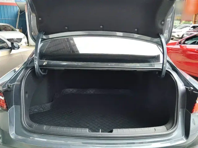 Geely Xingrui — Фото автомобиля 18