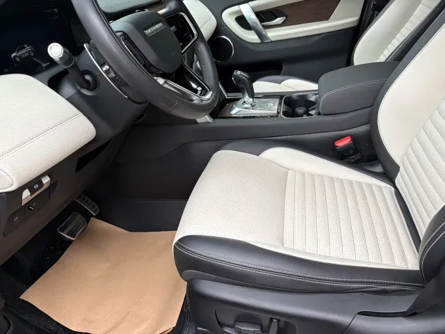 Land Rover Discovery Sport — Фото автомобиля 5