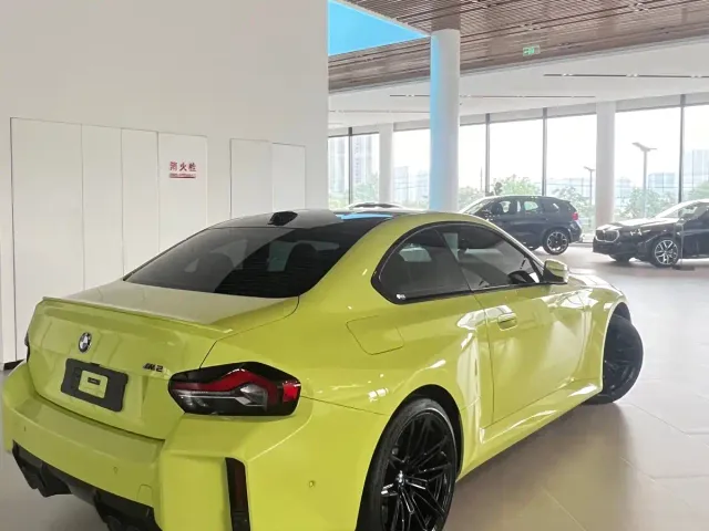 BMW M2 — Фото автомобиля 4
