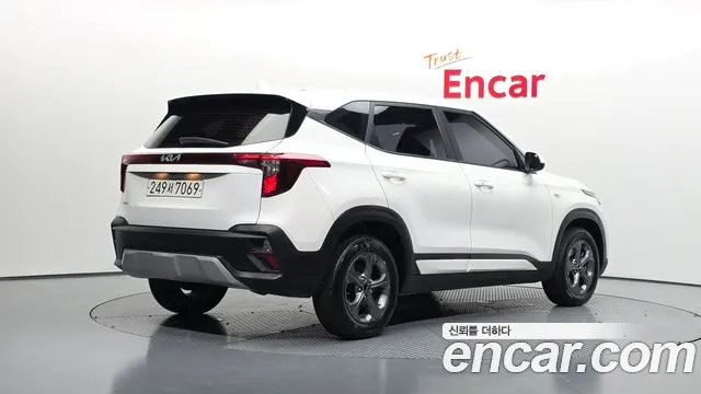Kia Seltos — Фото автомобиля 2