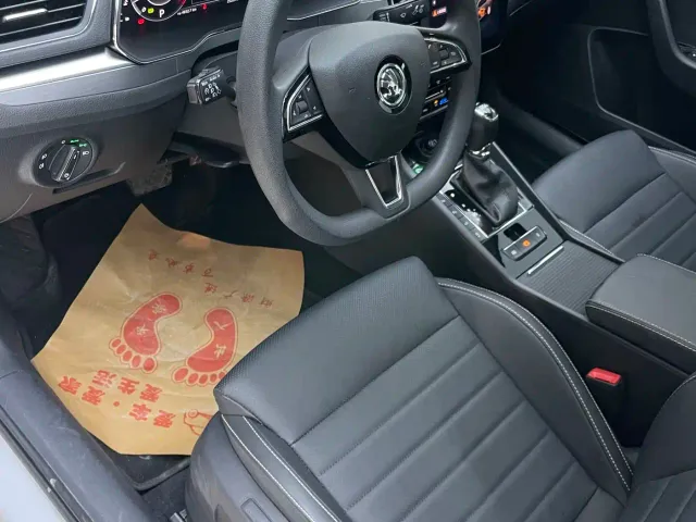 Skoda Superb — Фото автомобиля 9