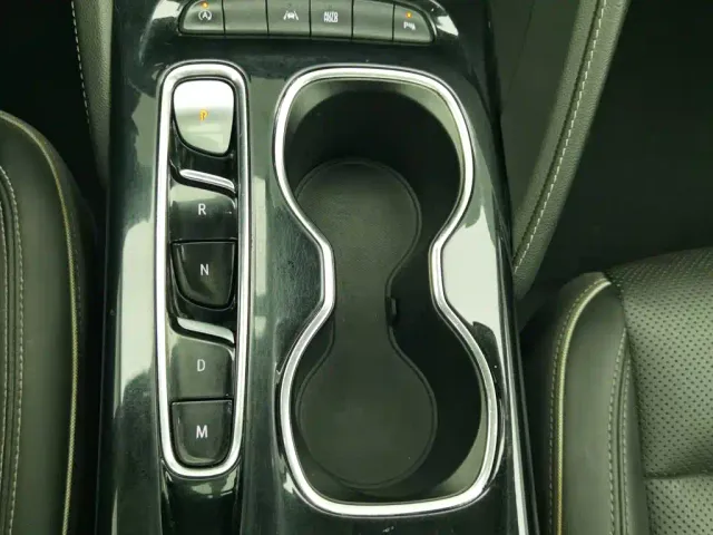 Buick Envision S — Фото автомобиля 13