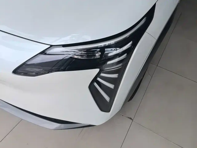 GAC Aion Y — Фото автомобиля 23