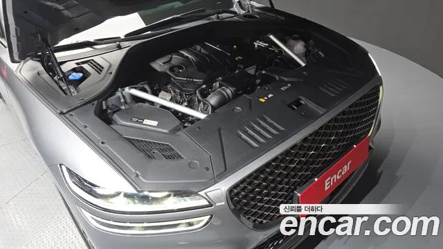 Genesis GV70 2.5T Бензин AWD — Фото автомобиля 6